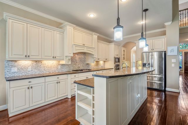 6815 Cottonwood Crest Lane, Katy, TX 77493