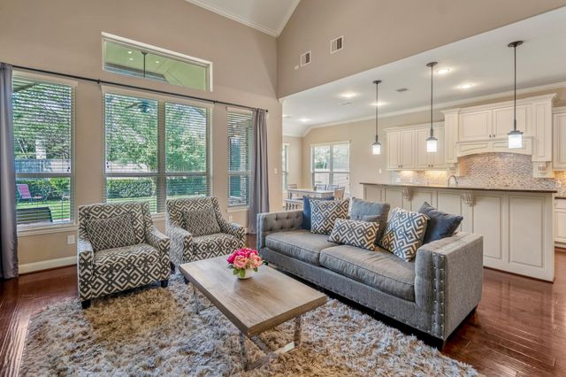 6815 Cottonwood Crest Lane, Katy, TX 77493