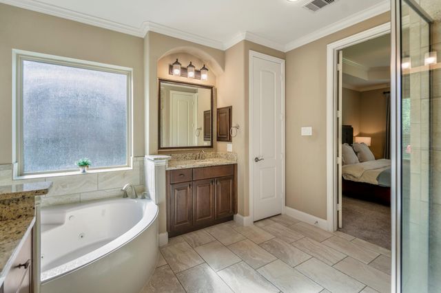 6815 Cottonwood Crest Lane, Katy, TX 77493