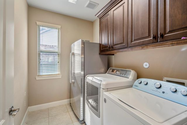 6815 Cottonwood Crest Lane, Katy, TX 77493