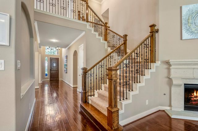 6815 Cottonwood Crest Lane, Katy, TX 77493