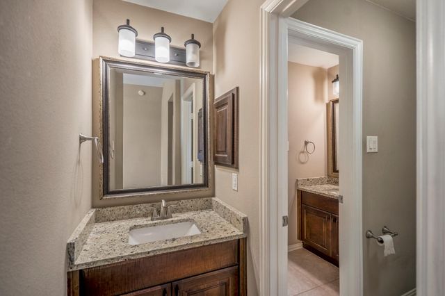 6815 Cottonwood Crest Lane, Katy, TX 77493