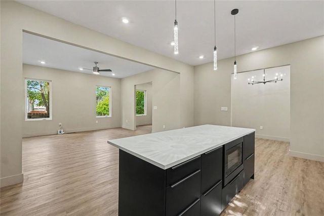 2402 Lynn Iris Drive, Decatur, GA 30032