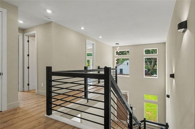 2402 Lynn Iris Drive, Decatur, GA 30032