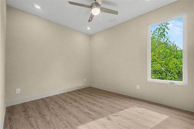 2402 Lynn Iris Drive, Decatur, GA 30032