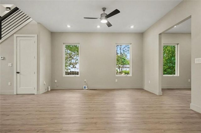 2402 Lynn Iris Drive, Decatur, GA 30032