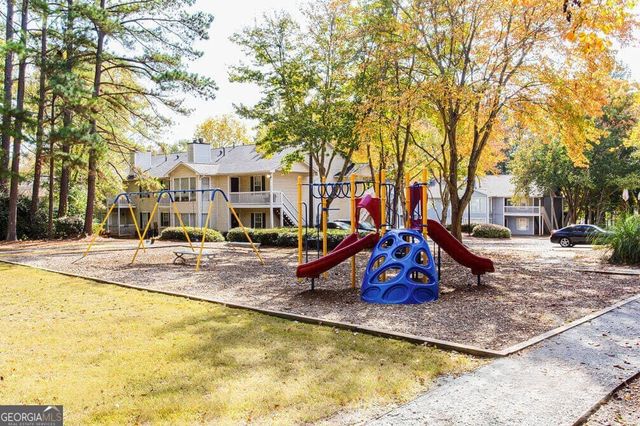 1173 N Hariston Road 2602, Stone Mountain, GA 30083
