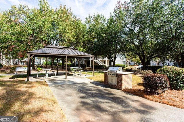 1173 N Hariston Road 2602, Stone Mountain, GA 30083