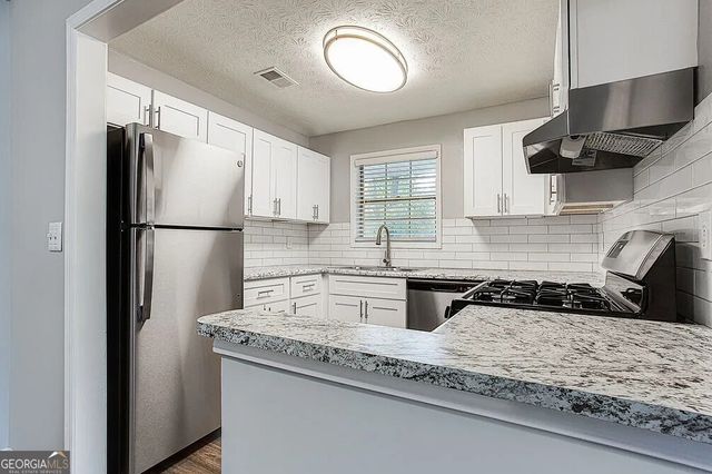 1173 N Hariston Road 2602, Stone Mountain, GA 30083