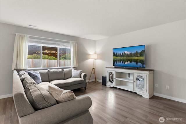 10513 Tailspar Avenue, Granite Falls, WA 98252