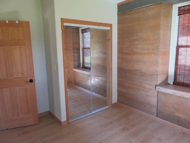 201 Sierra Madre Rd, Rail Road Flat, CA 95248