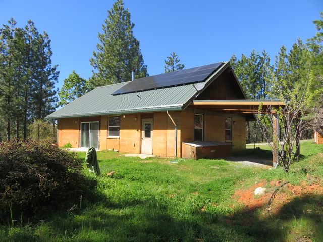 201 Sierra Madre Rd, Rail Road Flat, CA 95248