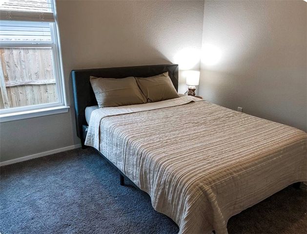 1140 S Ivory Bill Lane, Fayetteville, AR 72701