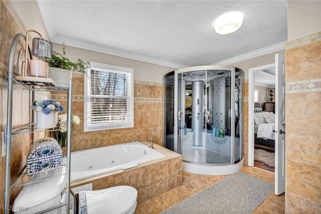 1054 Fireside Drive, Brunswick, OH 44212