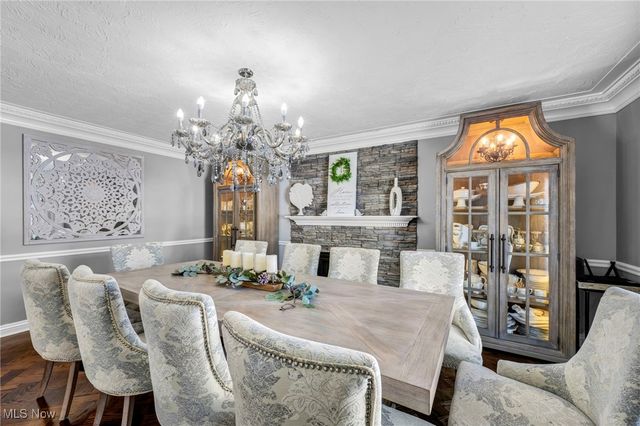 1054 Fireside Drive, Brunswick, OH 44212