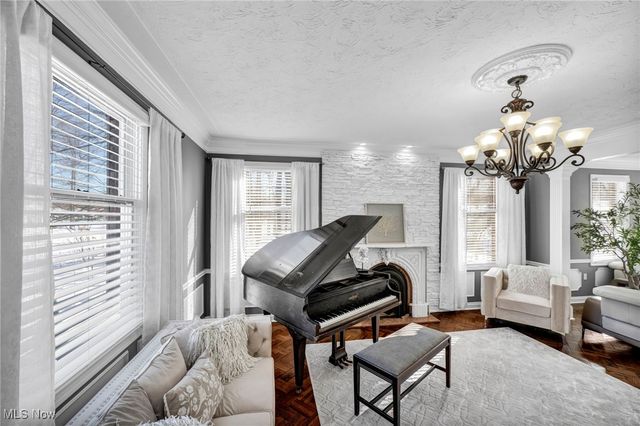 1054 Fireside Drive, Brunswick, OH 44212