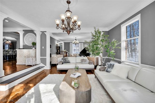 1054 Fireside Drive, Brunswick, OH 44212