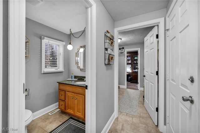 1054 Fireside Drive, Brunswick, OH 44212