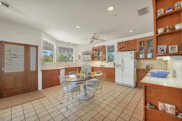 1660 16TH STREET E, Boca Grande, FL 33921