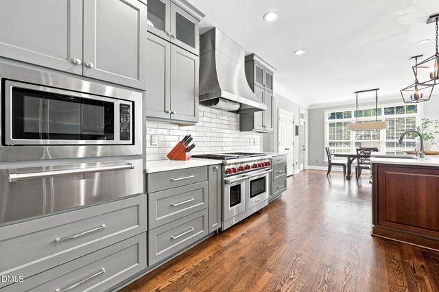113 Hayworth Drive, Chapel Hill, NC 27517