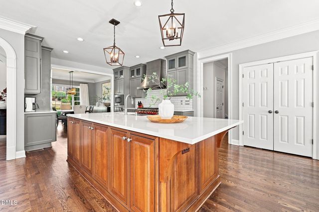 113 Hayworth Drive, Chapel Hill, NC 27517