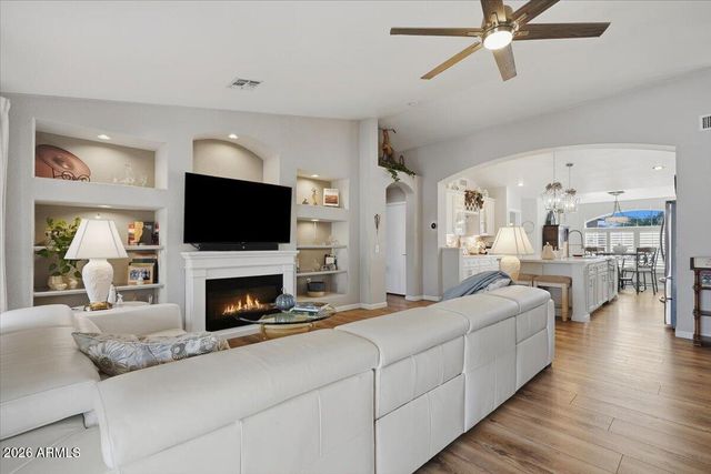 4084 N 156TH Drive, Goodyear, AZ 85395