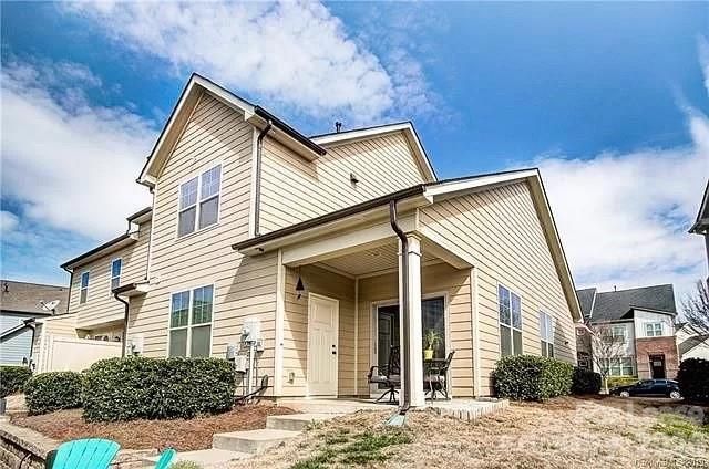 3841 Willow Green Place, Charlotte, NC 28206