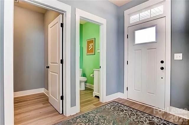 3841 Willow Green Place, Charlotte, NC 28206