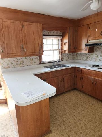 2428 Taylorwood BLVD, Chesapeake, VA 23321