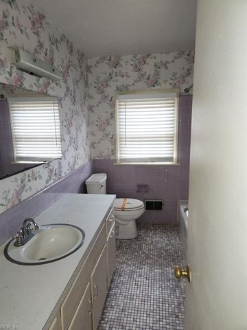2428 Taylorwood BLVD, Chesapeake, VA 23321