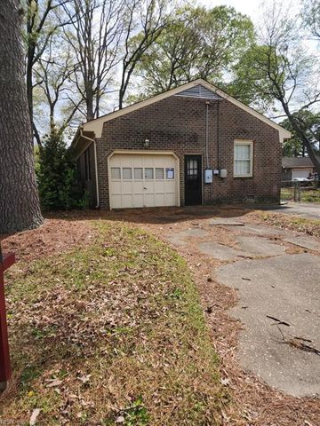 2428 Taylorwood BLVD, Chesapeake, VA 23321