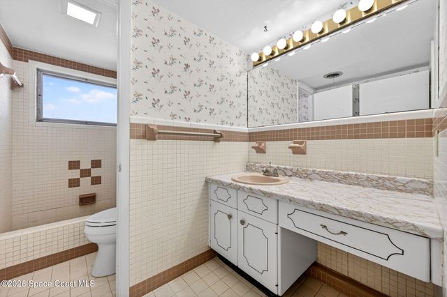 537 Conifer Street, Melbourne, FL 32904