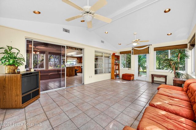 537 Conifer Street, Melbourne, FL 32904