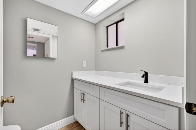 5430 Las Verdes Circle, Delray Beach, FL 33484