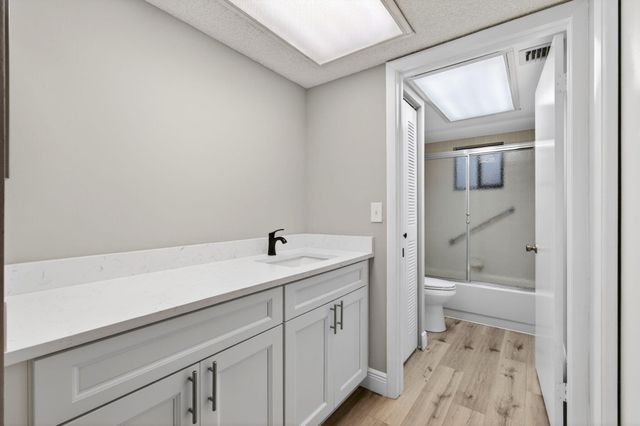 5430 Las Verdes Circle, Delray Beach, FL 33484