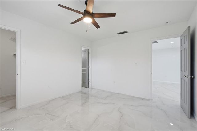 5160 31st AVE SW, Naples, FL 34116