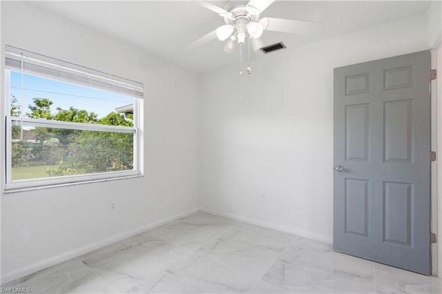 5160 31st AVE SW, Naples, FL 34116