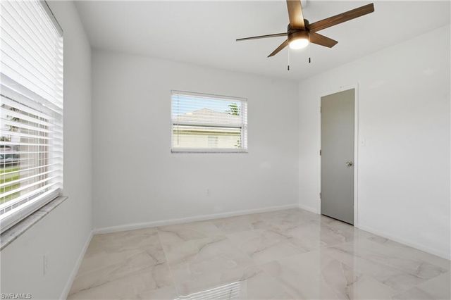 5160 31st AVE SW, Naples, FL 34116