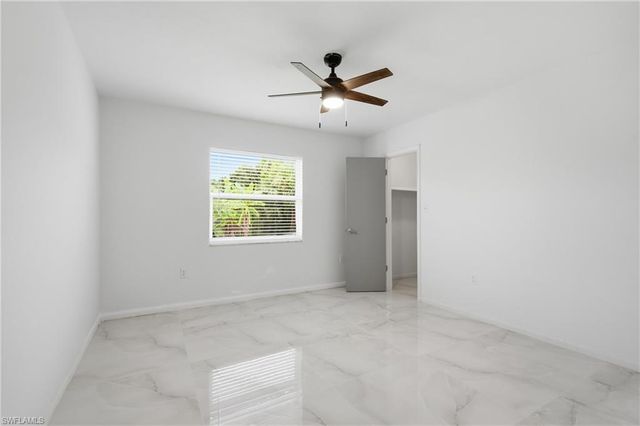 5160 31st AVE SW, Naples, FL 34116