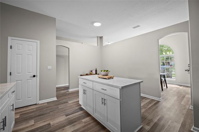 4048 EDGELAND TRAIL, Middleburg, FL 32068