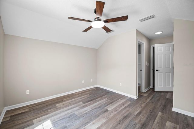 4048 EDGELAND TRAIL, Middleburg, FL 32068