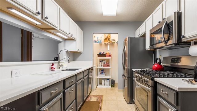 3712 Colony Hill Drive, Zanesville, OH 43701