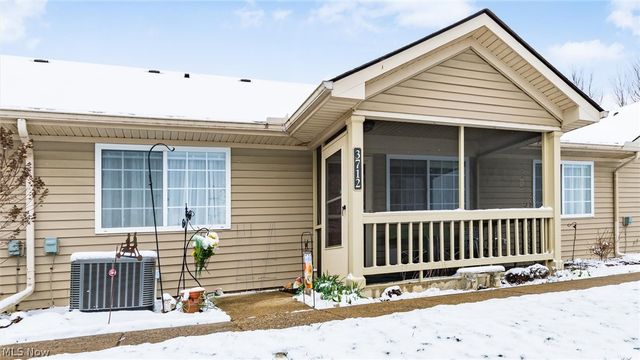 3712 Colony Hill Drive, Zanesville, OH 43701