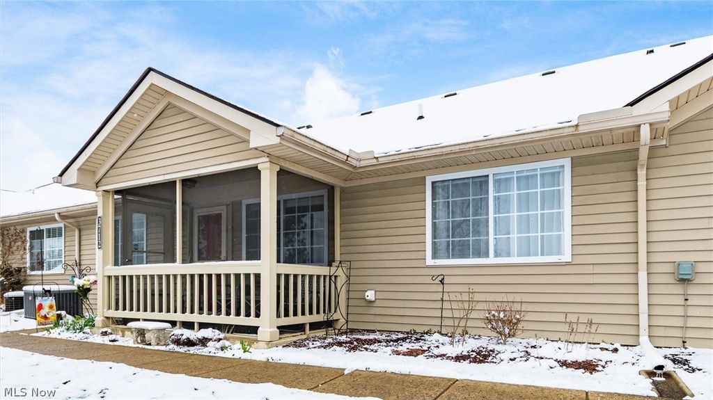 3712 Colony Hill Drive, Zanesville, OH 43701