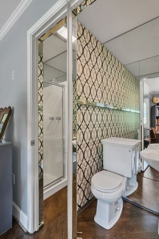2039 Castleman Dr, Nashville, TN 37215