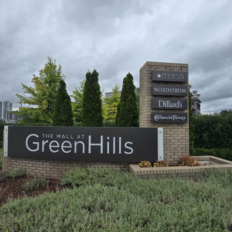 2039 Castleman Dr, Nashville, TN 37215