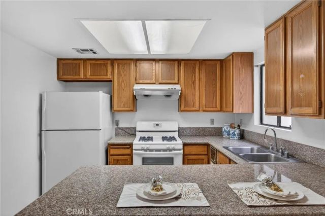 5566 Welland Ave, Temple City, CA 91780