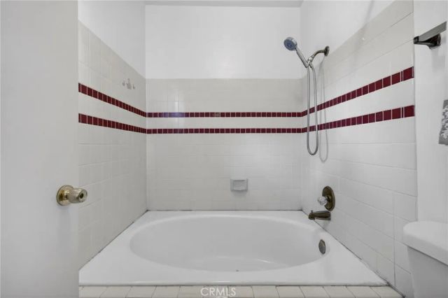 5566 Welland Ave, Temple City, CA 91780