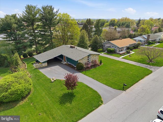 254 BLUFF VIEW DR, Lancaster, PA 17601