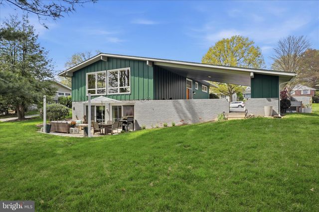 254 BLUFF VIEW DR, Lancaster, PA 17601
